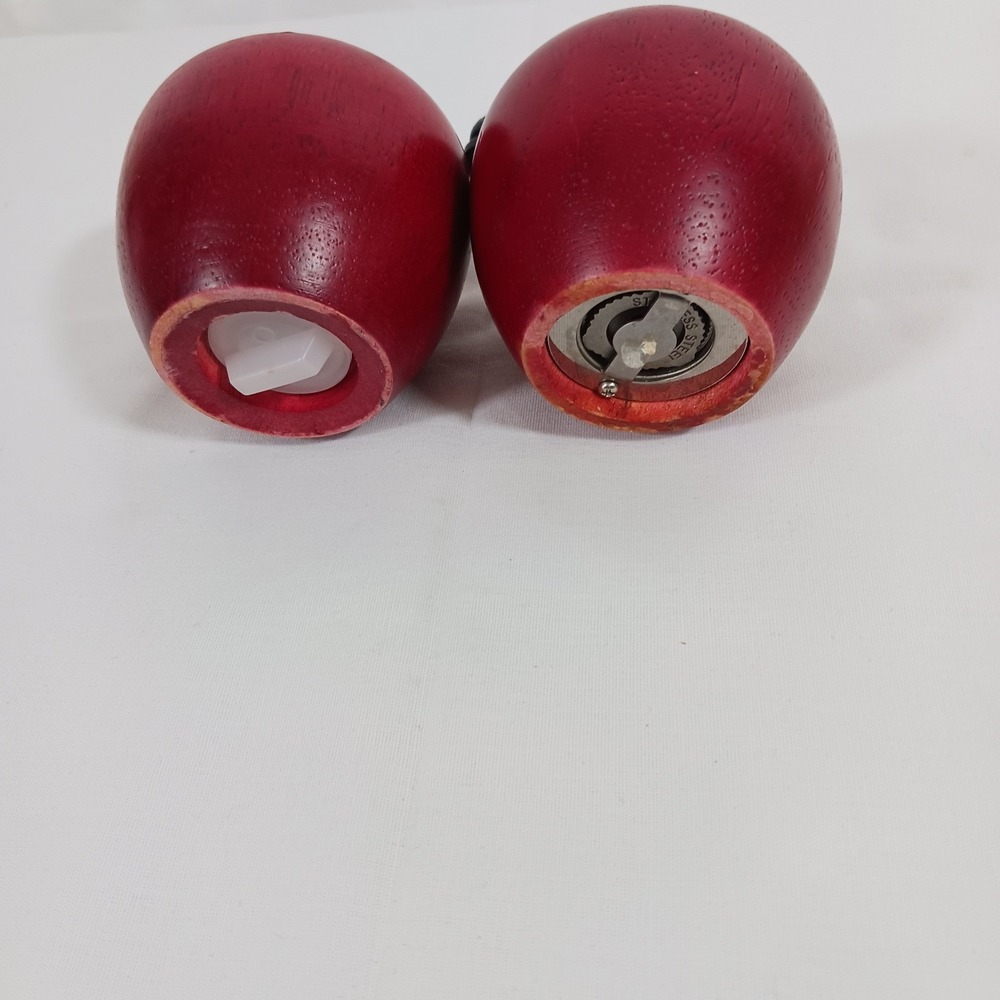 Unbranded Salt and Pepper Mill Set Unisex OS Red Excellent Apple Wood Crank - Picture 4 of 4